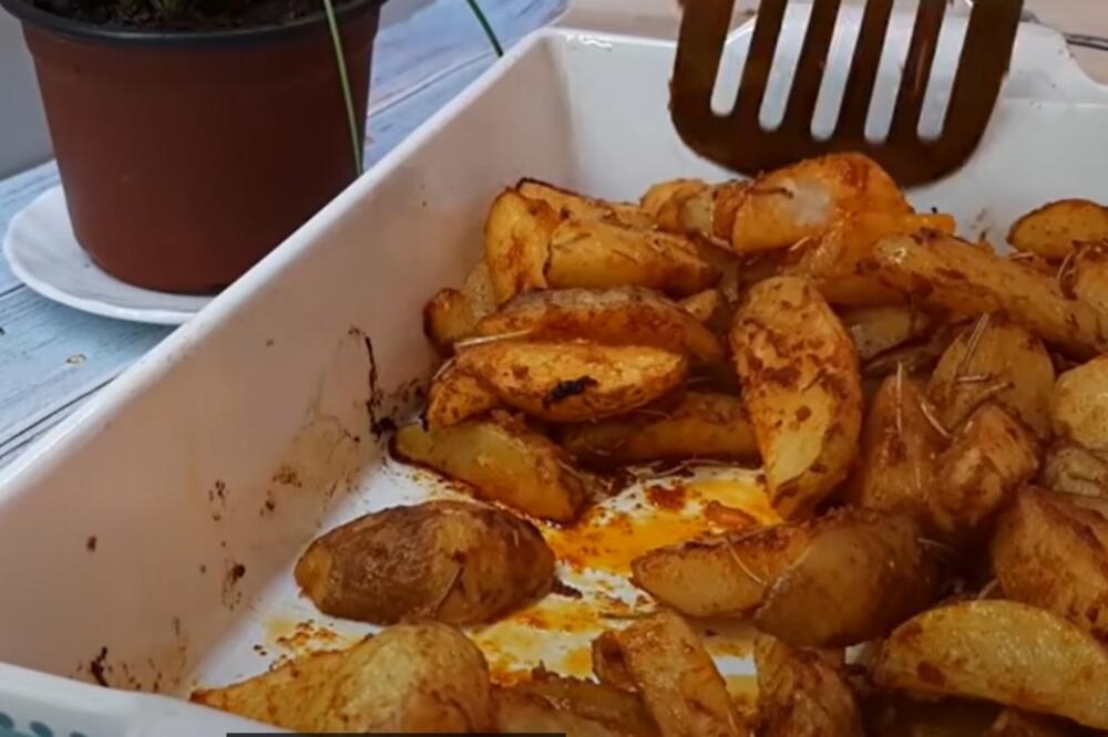 Ukusno jelo za osveženje tokom vrućina: Mladi krompirići sa povrćem teraju vodu na usta, a spremanje je laganica