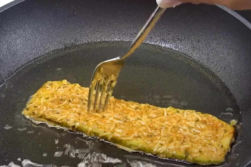 Dodajte ovaj sastojak u jaja kada pohujete tikvice: Domaćice ne znaju da je to caka za sočnost i bolji ukus