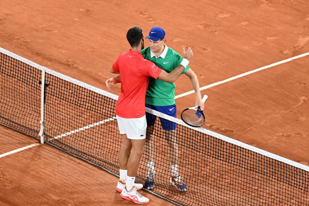 Novak Đoković i Janik Siner na Rolan Garosu