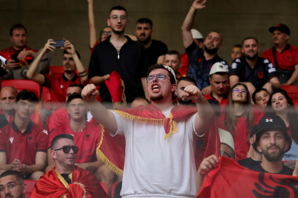 Haos pred meč Srbija - Albanija: Teška provokacija!