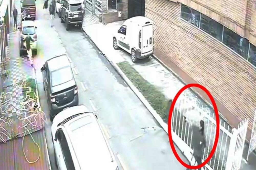 Predsedničkog kandidata ustrelio dečak od 15 godina: Pucao na policiju dok je bežao, pa ranejn u nogu! (VIDEO)