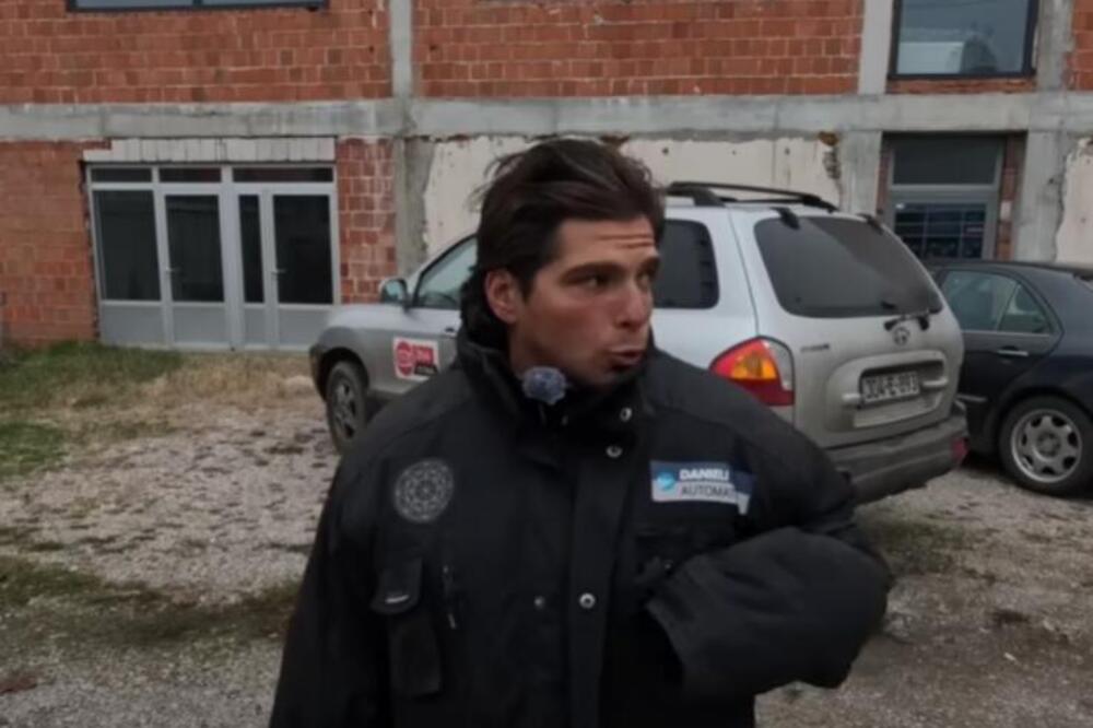 Jasnu je majka ostavila kao bebu jer je rođena sa oba polna organa! 30 godina tvrdila da je beskućnica, a onda...