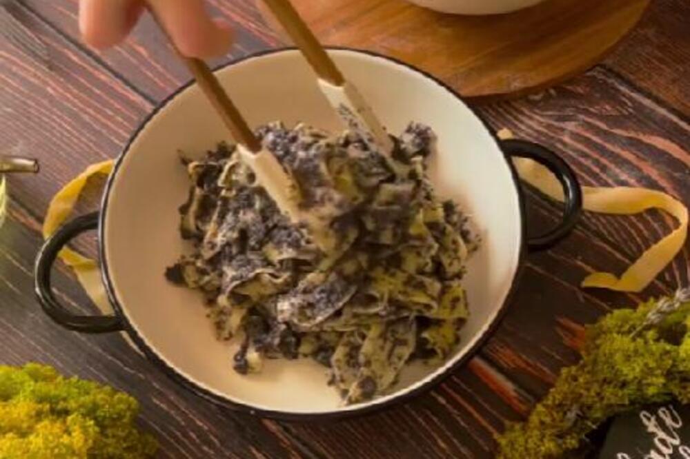 Ovo jelo je proglašeno za naše najgore! Srbi su se smrtno uvredili, a ovaj recept je dokaz da su pogrešili (VIDEO)