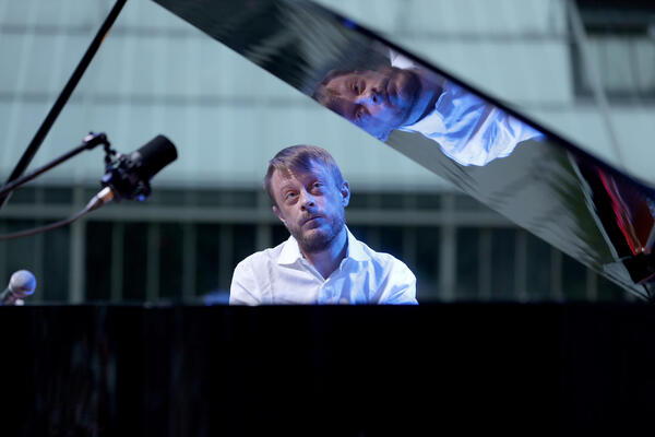 Umro sin Arsena Dedića!