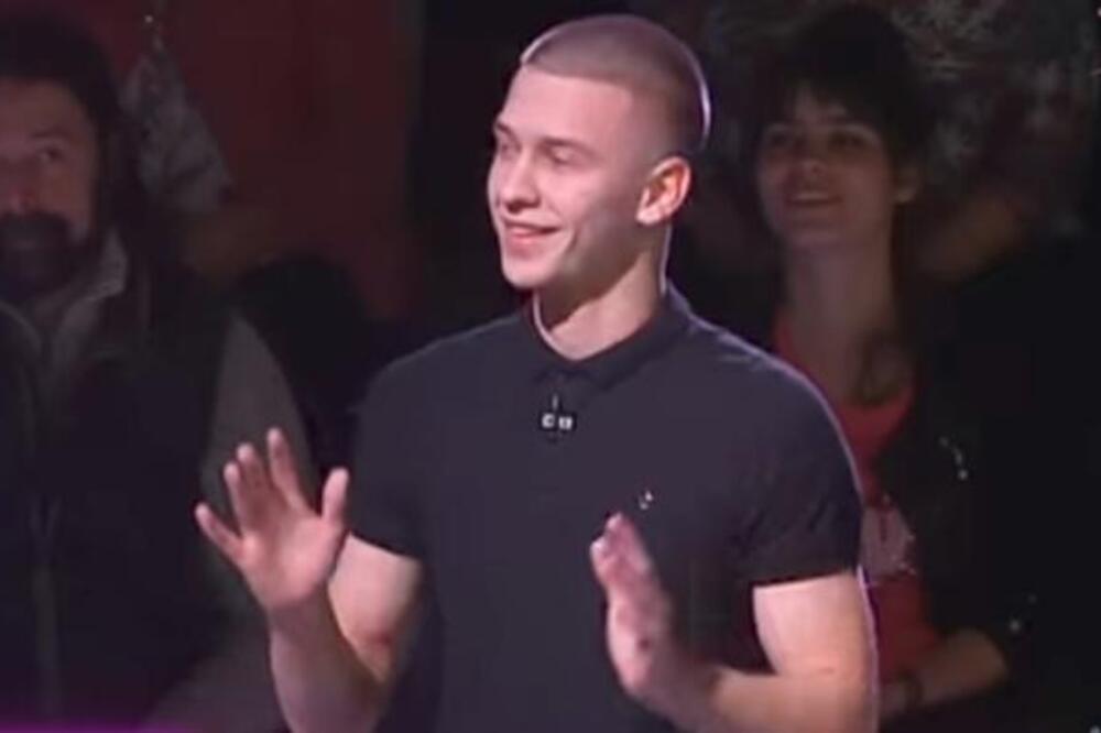 Razveo se od 20 godina starije žene posle samo 8 dana! Andrej hteo da bude zvezda filmova za odrasle, pa... (FOTO)