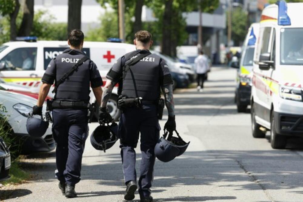 Doktori otkrili jezive detalje masakra pomahnitalog mladića u Gracu: Jedan detalj ledi krv u žilama - horor!