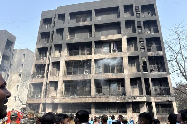 "Drhtim! Trebalo je da budem na tom kobnom letu": Žena za dlaku izbegla smrt, propustila avion za samo 10 minuta