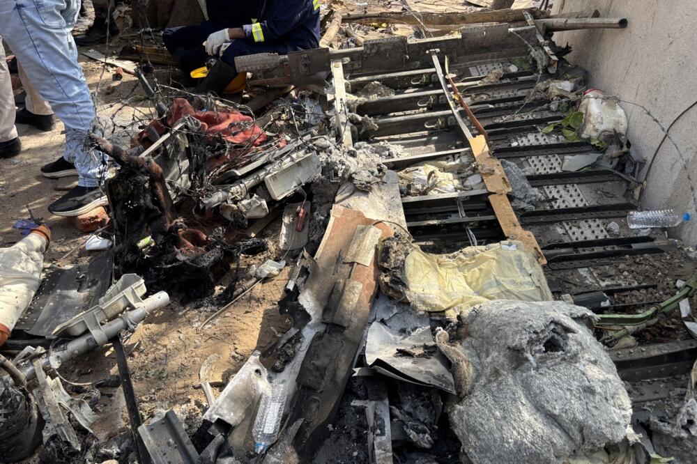 Otkriveno koliku odštetu će dobiti porodice stradalih u padu aviona: Preko 240 ljudi je bilo na tragičnom letu!