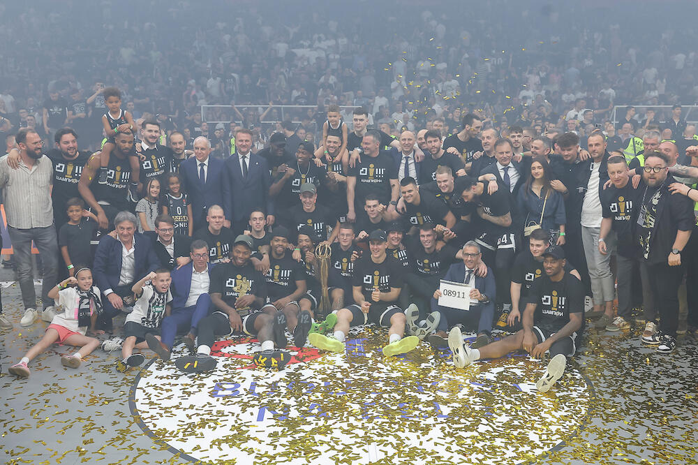 Grobari u totalnom transu: Partizan spremio...