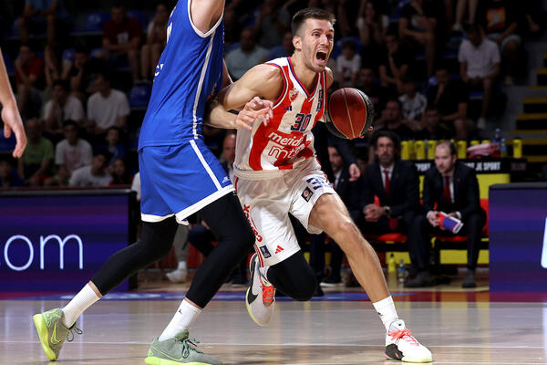 Petrušev nikad direktniji: Kako znamo i umemo...