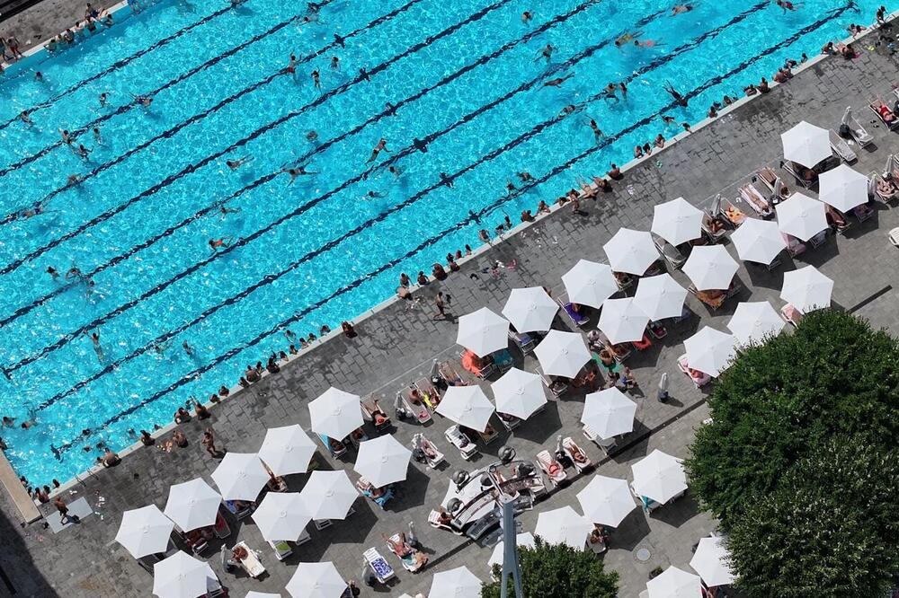 BESPLATAN ULAZAK NA GRADSKE BAZENE I OVE GODINE: U toku podela besplatnih kartica za bazene