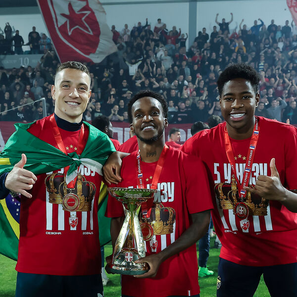 Stranac napustio Crvenu zvezdu! (Foto)