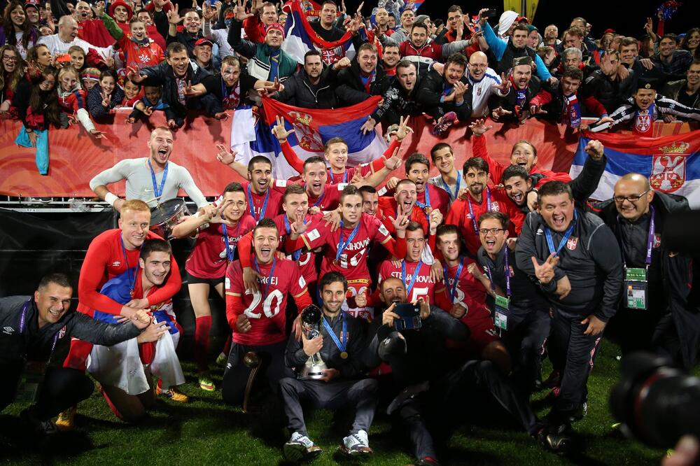 Istorijska akcija za večnost ..."Maksimović, nema ofsajda... Gol" (Video)