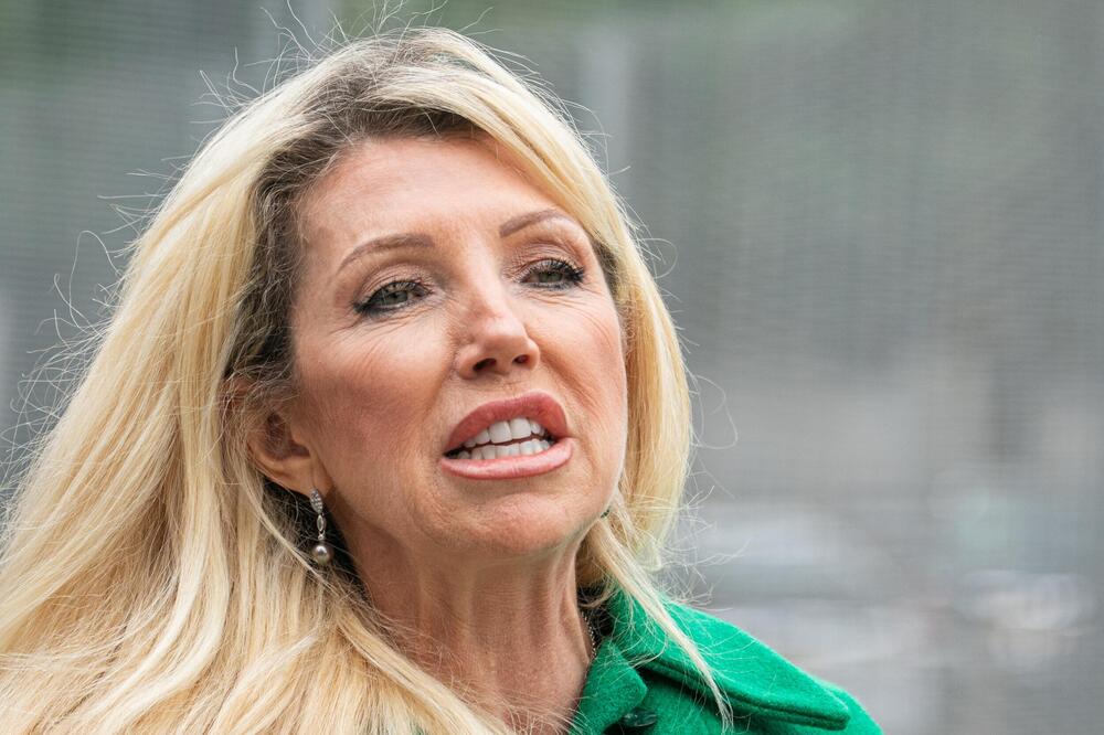 "Naša sestra je umrla od raka zbog teorija zavere naše majke" Medicinska sestra iz pakla odgovorna za ćerkinu smrt!