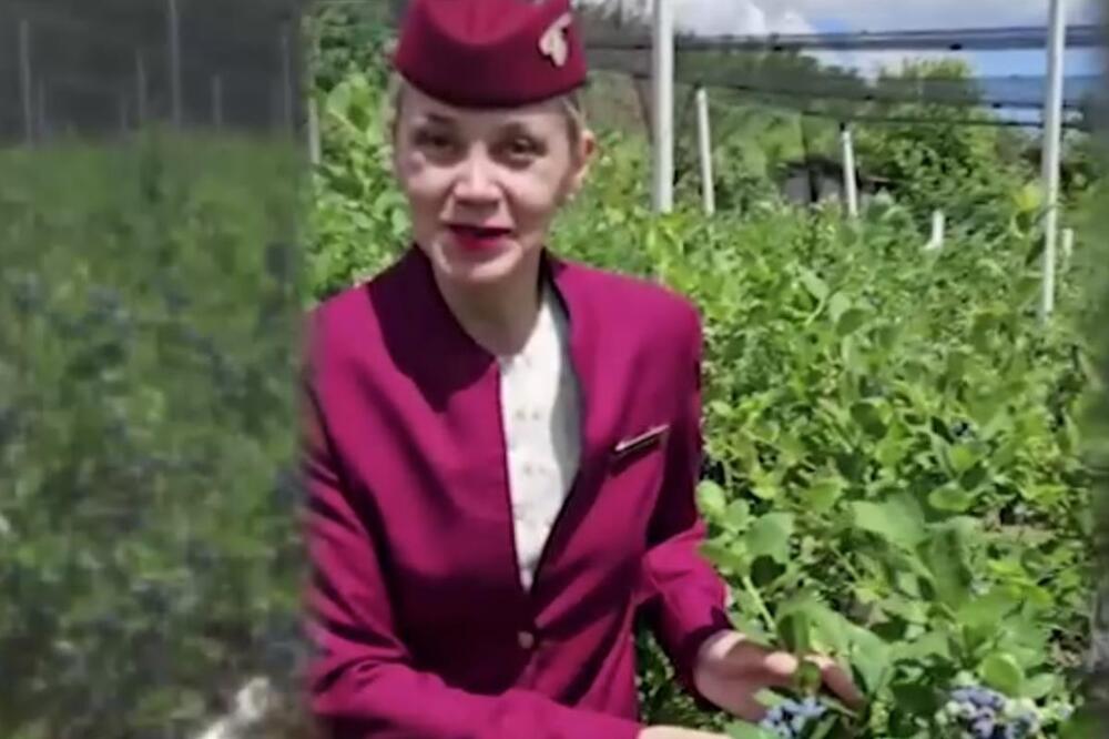 Iz Katara sketela na Nikšićko brdo: Ivana posao stjuardese zamenila ovim biznisom, uzima 1.000 dinara po kilogramu