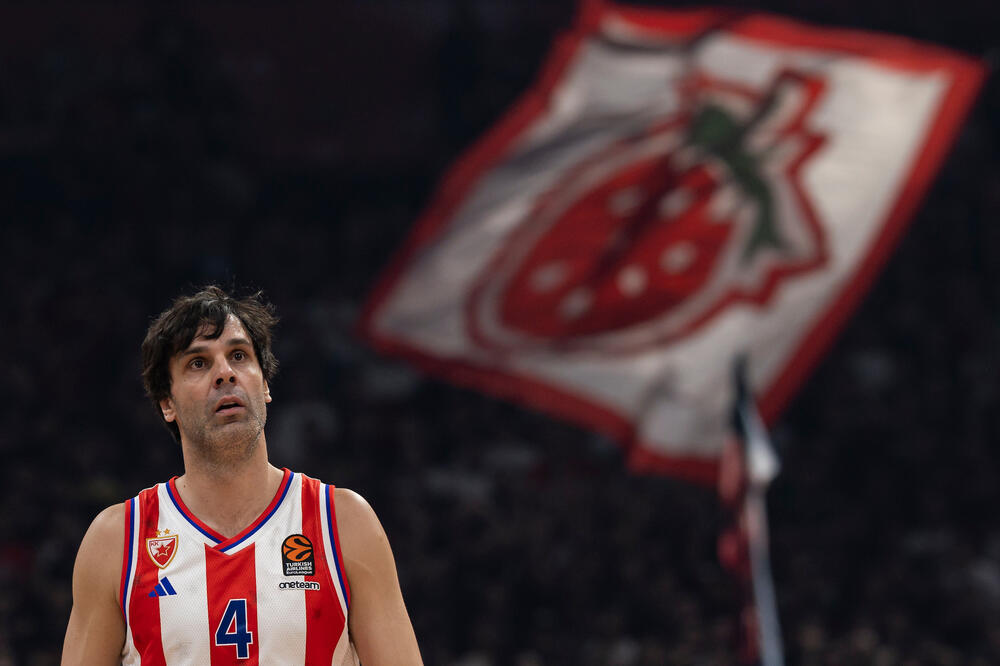 "Istinski maestro košarke..." Teodosićevi bivši klubovi se oprostili od Miloša zbog odlaska u penziju (Foto)