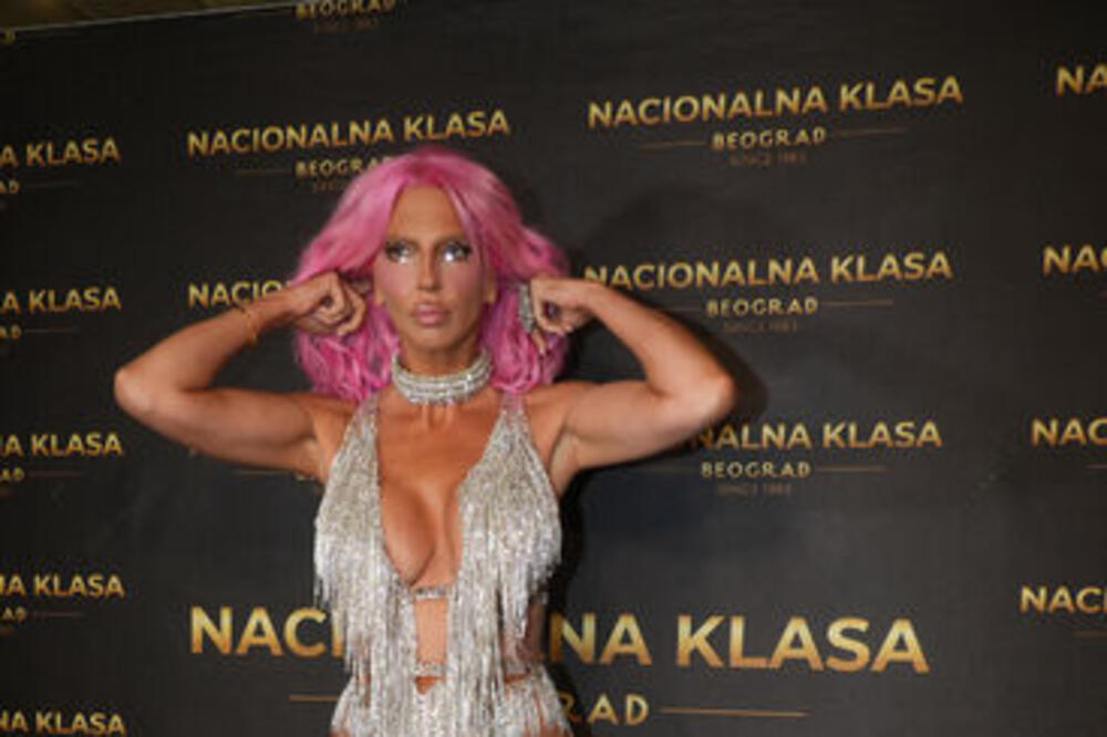 Srbe jutros sačekala udarna vest! Jelena Karleuša se obratila celoj naciji, i to na neočekivan način