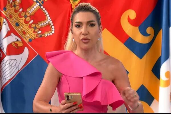 "SKROZ JE OPSEDNUTA, ČAK I KAD SU "ONI DANI" Jovana Jeremić je EKSTREMNA - navika šokira čak i najbliže ljude