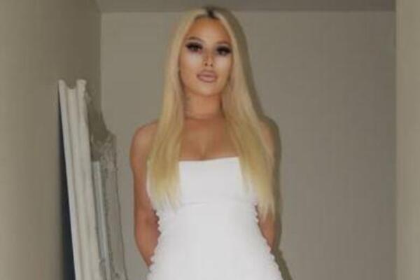 IZNENADA UMRLA ZVEZDA 18+ FILMOVA (28) Koleginica ju je nazvala "zaraznom": Hitno se oglasili iz Brejzersa, užas!