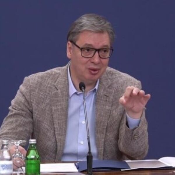 Predsednik Vučić najavio povećanje penzija: Sa 50.000 na 56.000 dinara, a ovo je datum