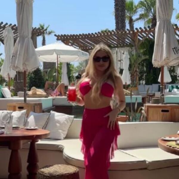 Njega krije od javnosti? Hrvatska doktorka za kojom ceo region uzdiše uhvaćena u društvu tajanstvenog muškarca!