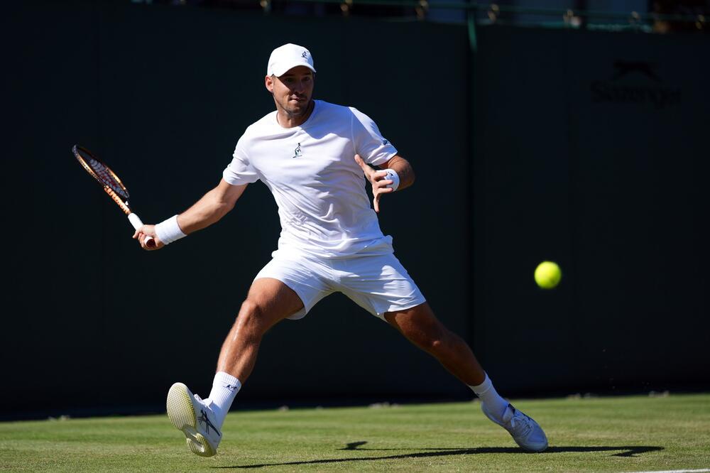 Titula za Dušana Lajovića i napredak od 18 mesta na ATP listi (Video)