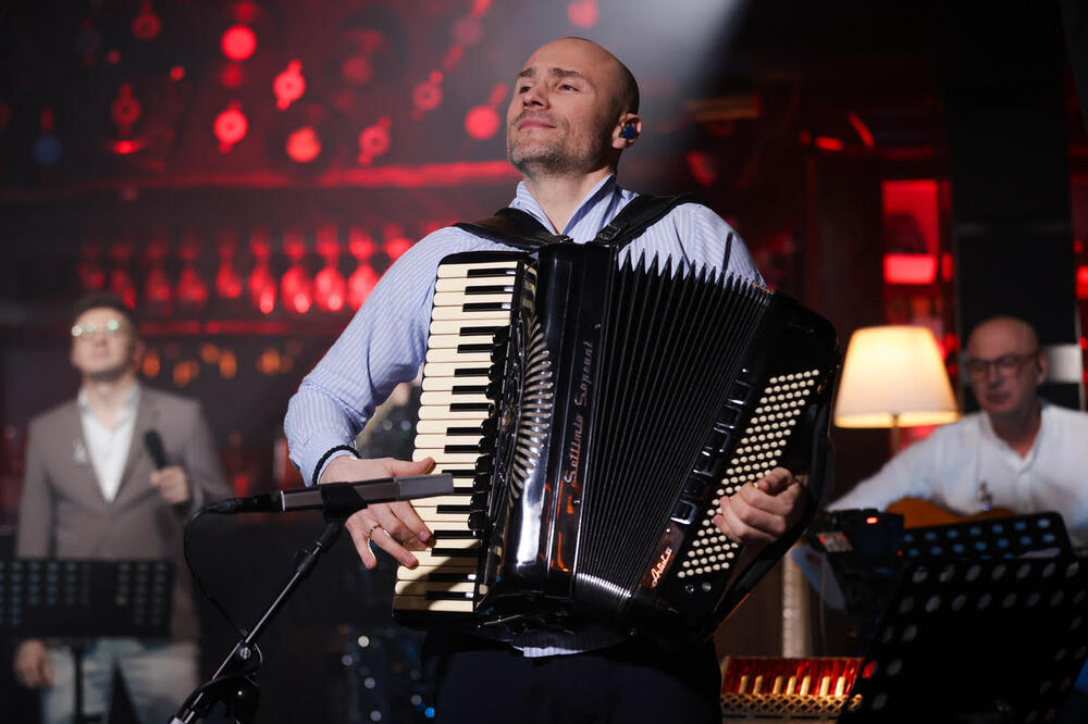 "Hteo sam kutak bez vike, vređanja i glume": Aleksandar Sofronijević o želji koju je pretvorio u stvarnost