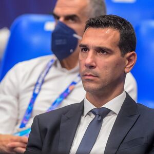 Legendarni Nikos Zizis u Arisu želi nekadašnjeg trenera Crvene zvezde (Foto)