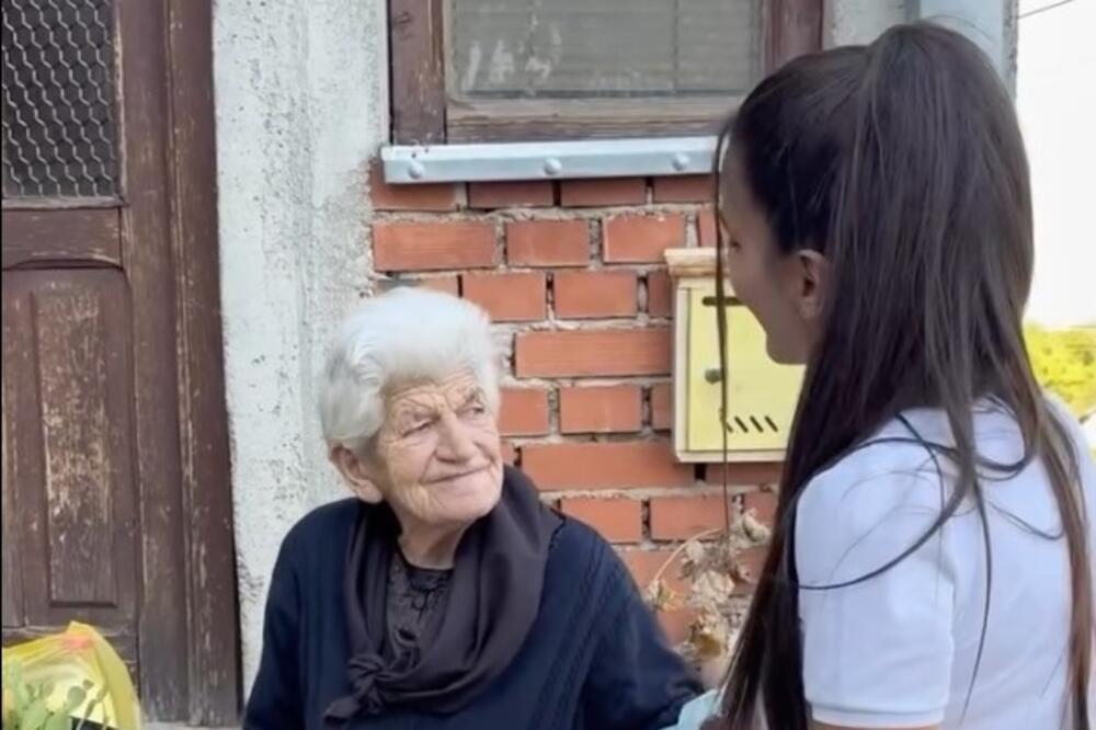 Scena koja dira u srce celu Srbiju: Tamara srela baku koja pešači 4 sata do prodavnice, a onda je uradila ovo!