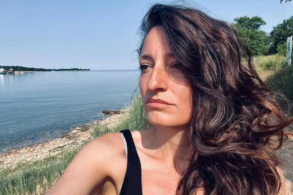 Glumica trudna u 42. godini: Anja podelila radosne vesti, otkriven i pol bebe