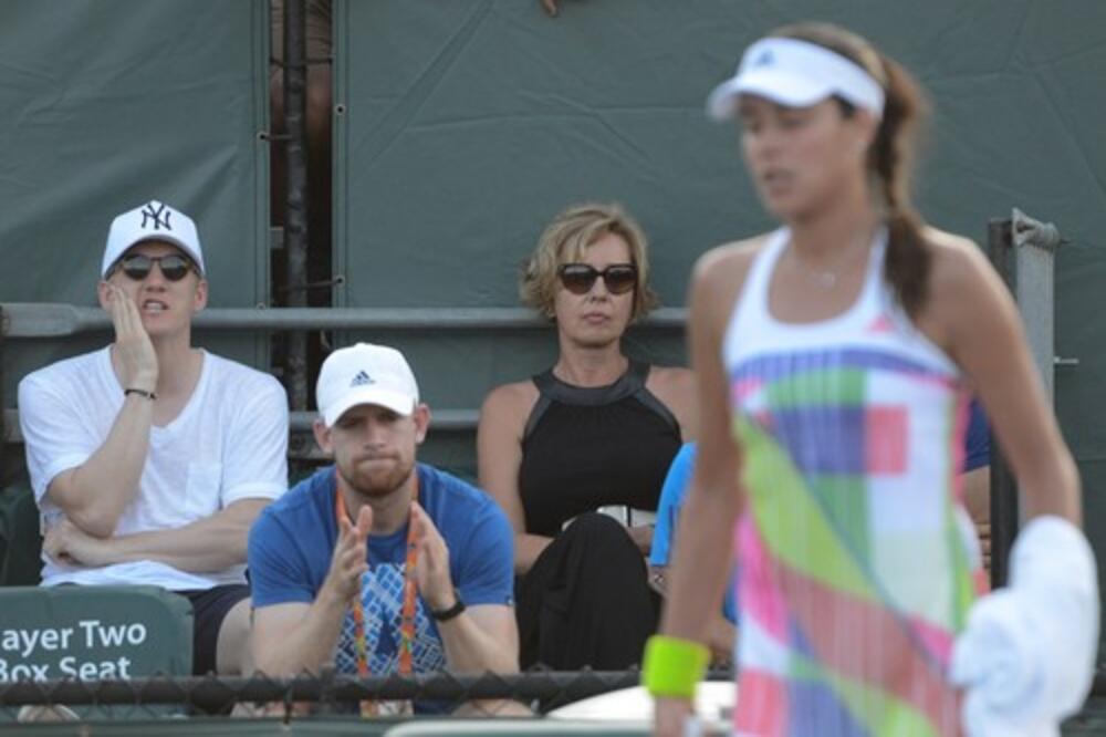 Posle tračeva ponovo je vidimo! Nećete verovati kako izgleda i šta radi majka Ane Ivanović - tašta nevernog Nemca