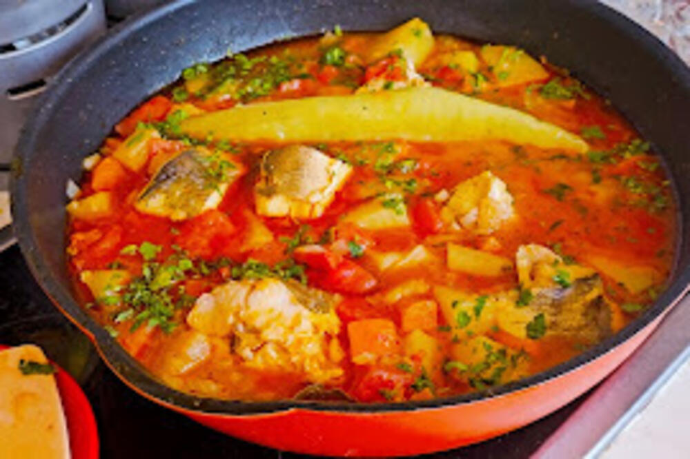 Ovaj riblji paprikaš je čista revolucija ukusa: Vrhunski specijalitet koji ćete tamaniti, odmah zapišite recept