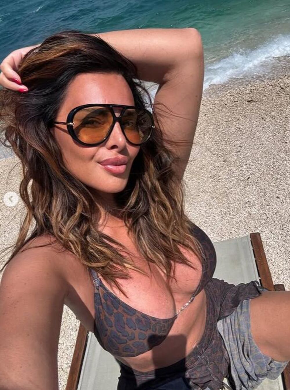 Sonja pokazala zgodno telo i bujne grudi