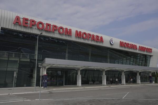 Srbi sve više koriste ovaj aerodrom, ima i besplatan parking: Mesečno raste broj putnika, destinacije su pravi hit