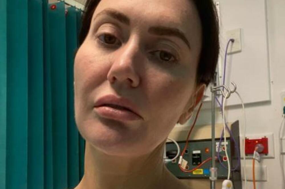 Počela je da oseća bolove u stomaku, a onda je preživela golgotu: Ignorisala simptome, pa je saznala strašnu istinu