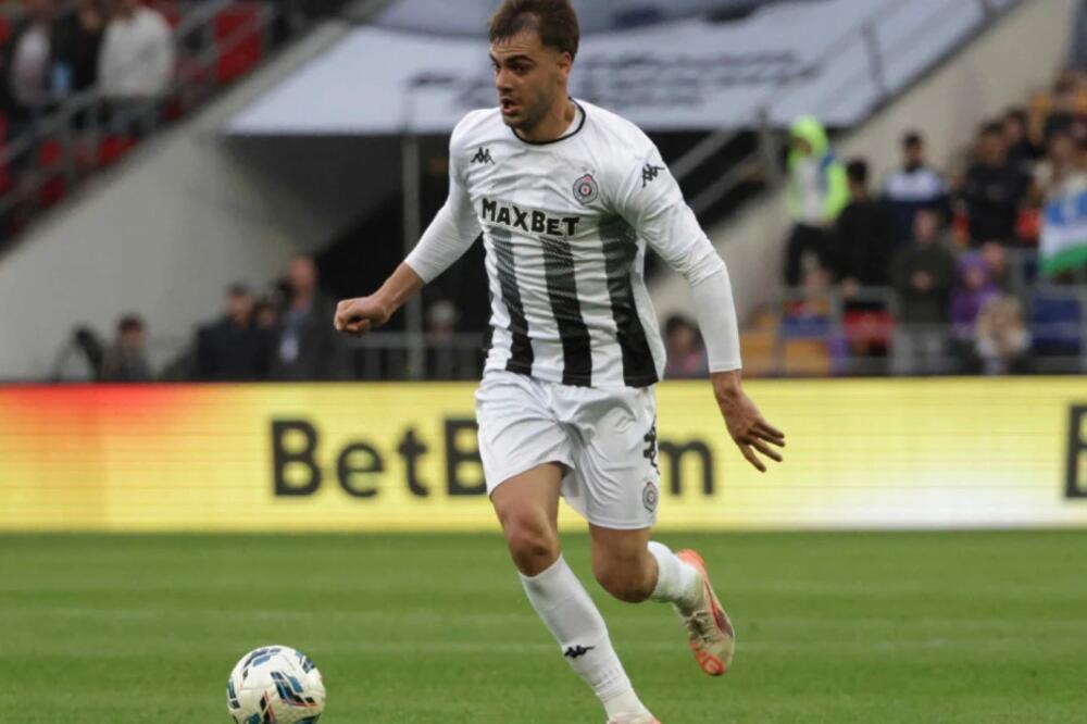 Rusija ne prija Parnom valjku: Partizanova porozna odbrana nije mogla ni protiv Dinama!