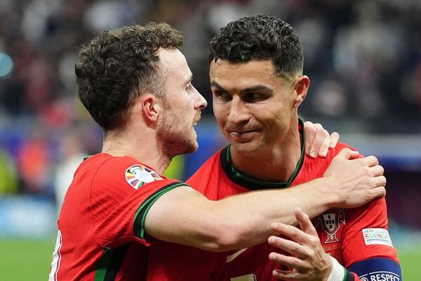 Poznato zašto Kristijano Ronaldo nije prisustvovao sahrani Dioga Žote (Foto)