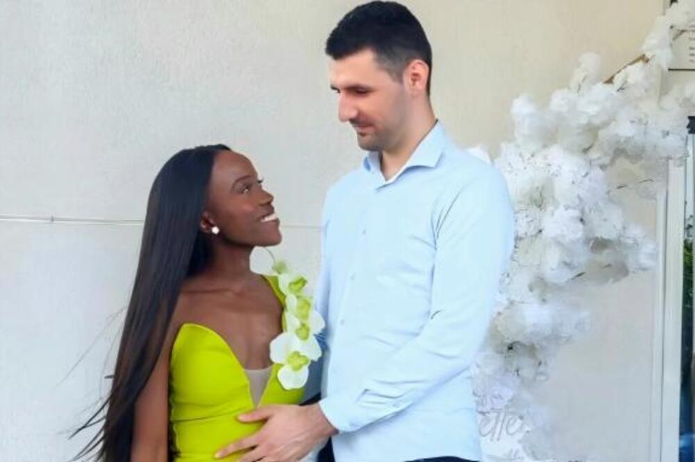 "Kad sam prvi put ušla u crkvu...": Zbog Srbina prešla u PRAVOSLAVLJE, pa otkrila istinu - ovo joj se nije svidelo!