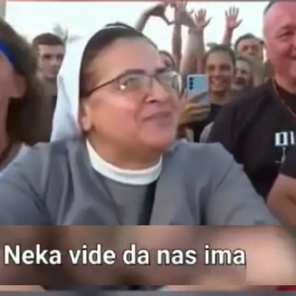 (NE)ČASNA SESTRA Cecilija iz Sremske Mitrovice sa ustaškog koncerta poručila: &ldquo;Neka vide da nas ima!&rdquo;