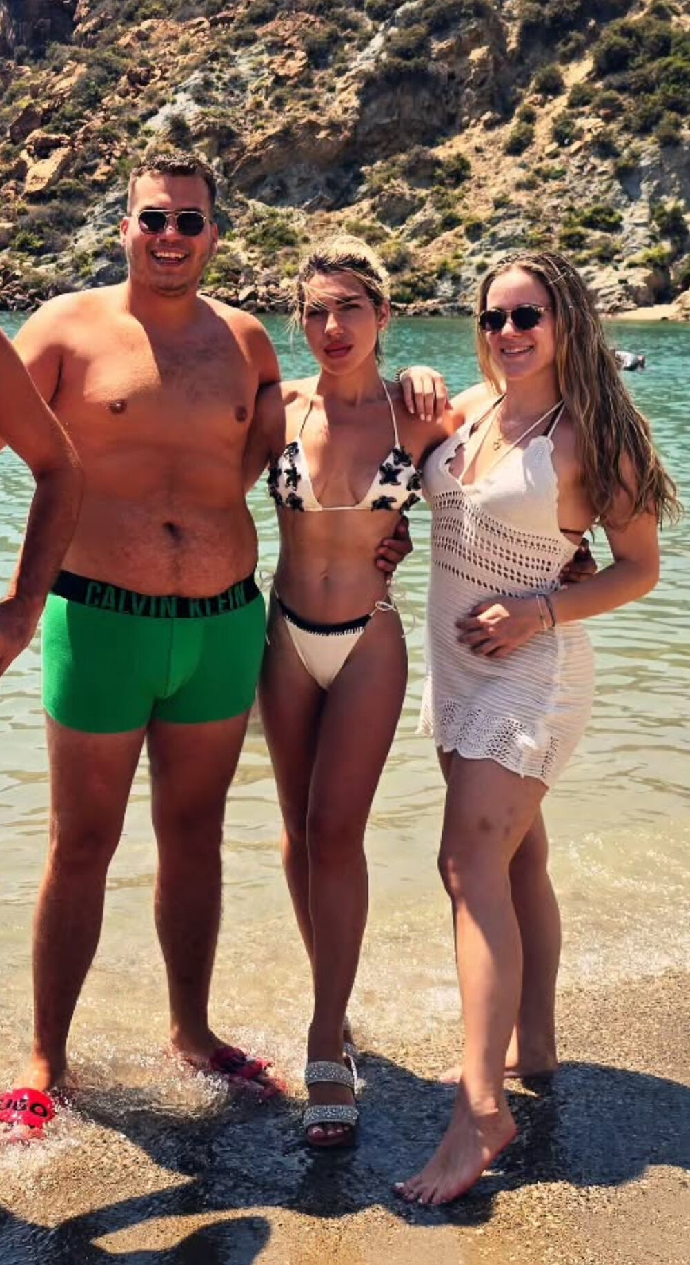 Jovana sa sinom biznismena i bratanicom Milicom