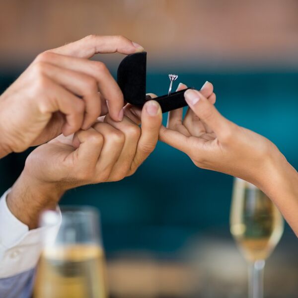 Žena odbila verenički prsten i slomila srce dečku: Javno ga izblamirala, a razlog je krajnje bizaran