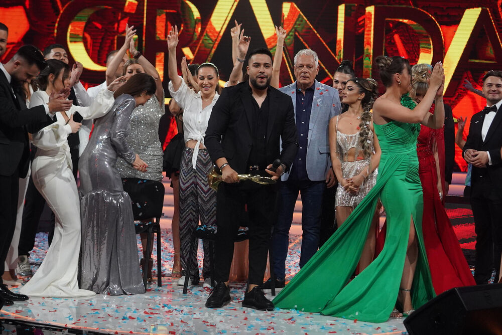 Zvezde Granda, Grand