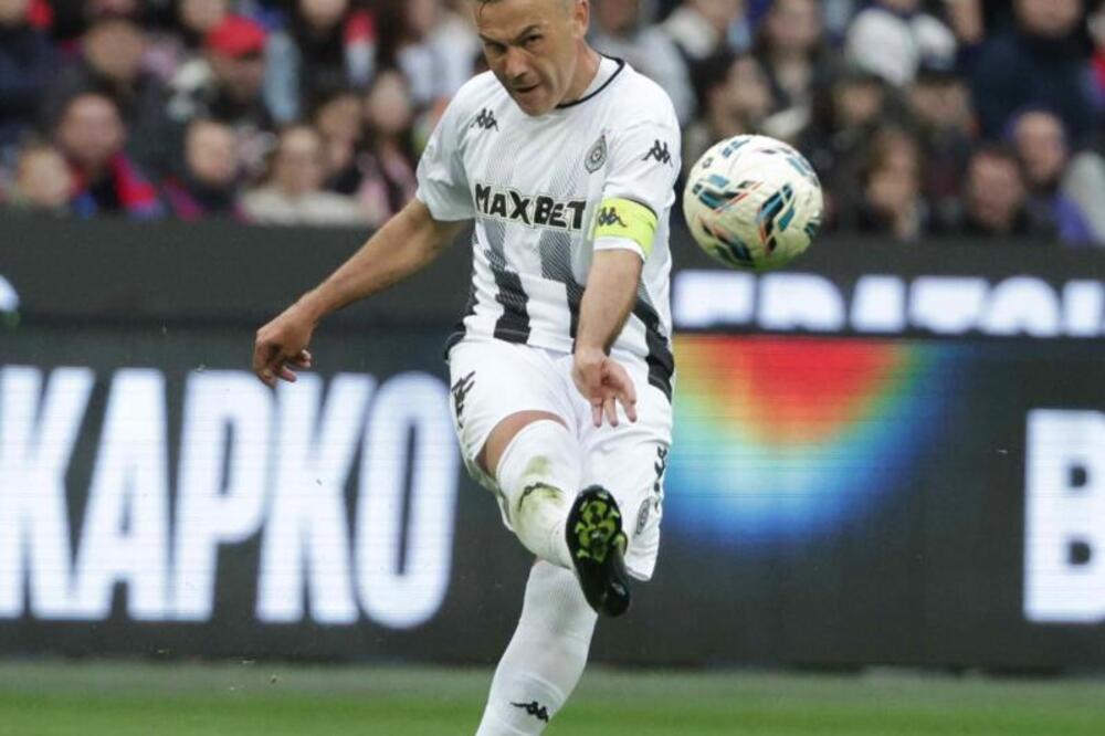 Partizan duguje Nathu ogroman novac!