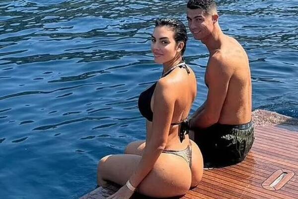 DUGO BEZ PRSTENA RAĐALA DECU, A ONDA SVIMA GURNULA KAMENČUGU U FACU! Pogledajte samo gde će biti SVADBA DECENIJE