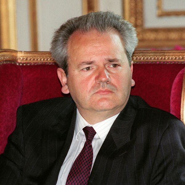 SANJA MARINKOVIĆ OTKRILA ZBOG ČEGA JOJ JE "PRESEO" SLOBA MILOŠEVIĆ! Upala na kolegijum i rekla "SAD ĆEMO DA VIDIMO"