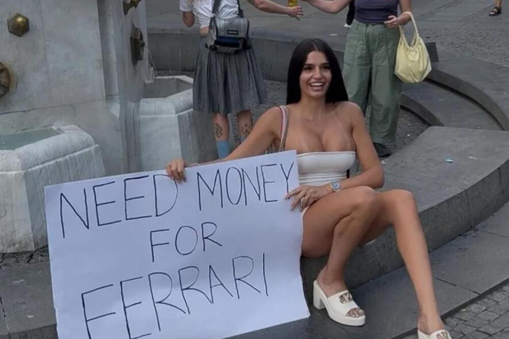 Skandalozan prizor iz centra Beograda! Zvezda za odrasle GOLA PROSI ZA NOVAC dok joj sve ispada iz MINIĆA