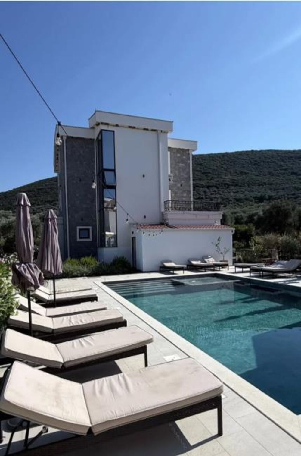 Vila koju je iznajmila