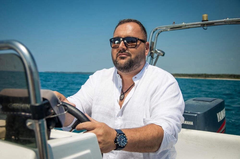 Bila si mi sve na svetu, sad si samo nespokoj...": Ove reči našeg pevača diraju pravo u srce