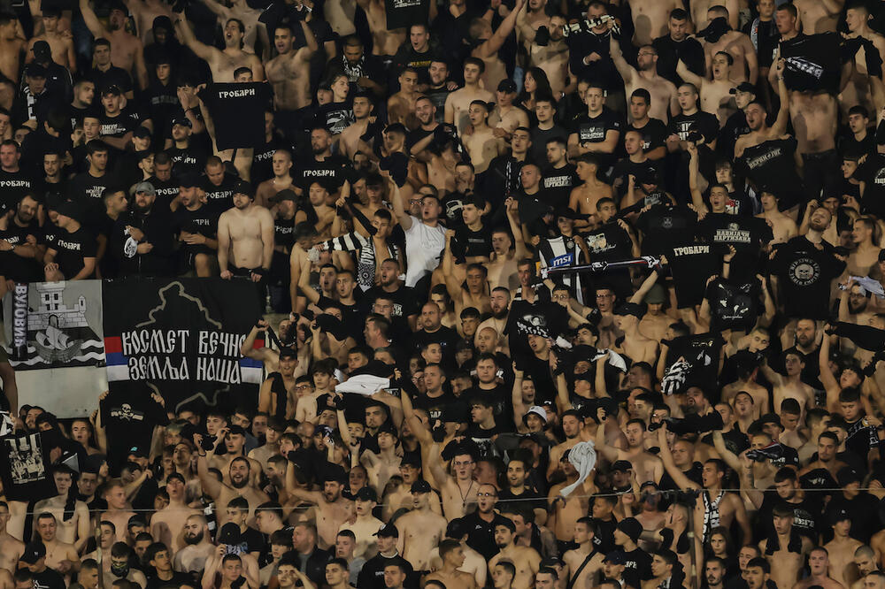 Partizan žestoko kažnjen zbog ponašanja navijača!
