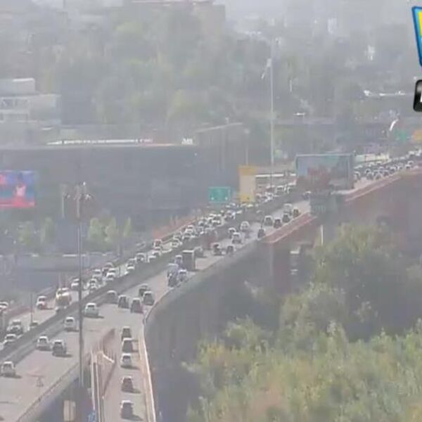 Ova dva dela Beograda izbegavajte OVOG JUTRA: Vozila jedva da se kreću, formirale se kolone (FOTO)